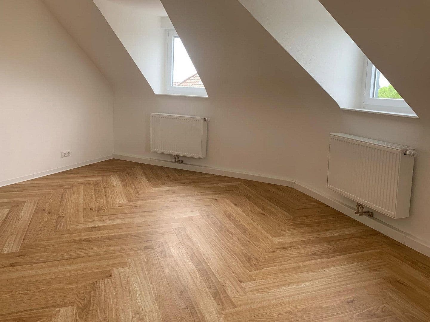 Prenájom bytu 2-izbový 60 m², Kaiserallee 31, Karlsruhe, Bádensko-Wurttembersko Prenájom bytu 2-izbový 60 m², Kaiserallee 31, Karlsruhe, Bádensko-Wurttembersko