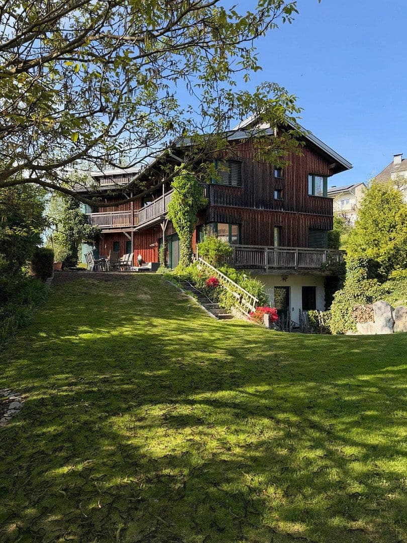 Predaj domu 180 m², pozemek 1.027 m², Rohrbach-Berg, Horné Rakúsko Predaj domu 180 m², pozemek 1.027 m², Rohrbach-Berg, Horné Rakúsko