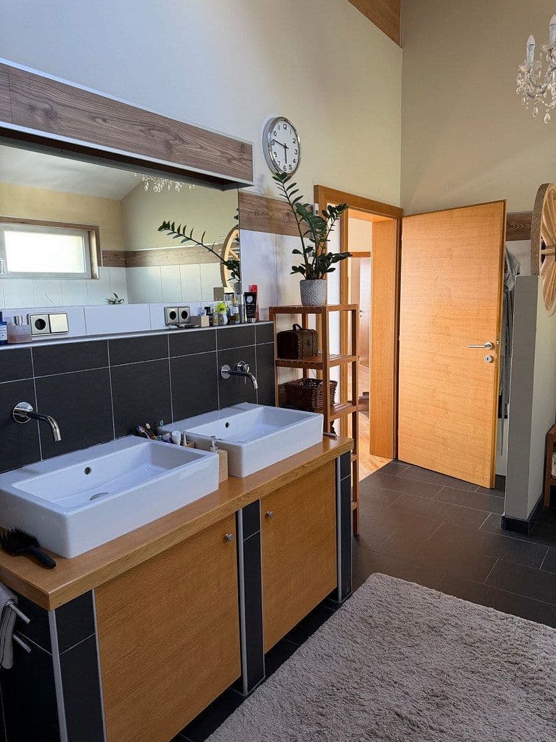 Predaj domu 180 m², pozemek 1.027 m², Rohrbach-Berg, Horné Rakúsko Predaj domu 180 m², pozemek 1.027 m², Rohrbach-Berg, Horné Rakúsko