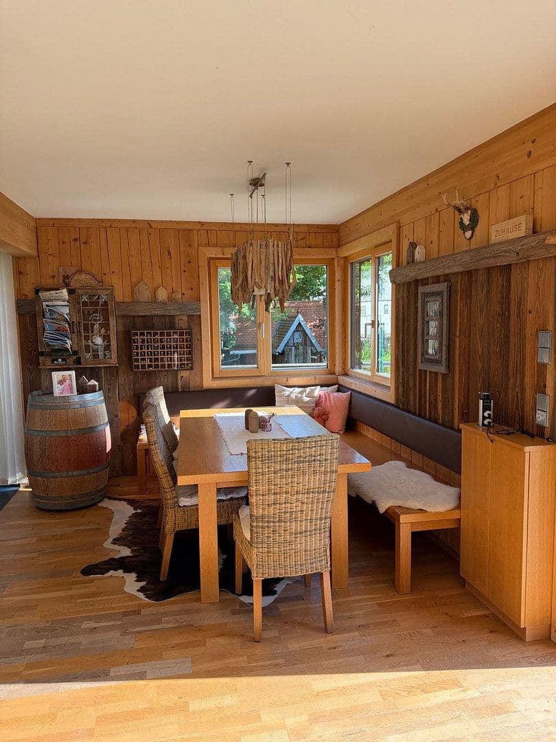 Predaj domu 180 m², pozemek 1.027 m², Rohrbach-Berg, Horné Rakúsko Predaj domu 180 m², pozemek 1.027 m², Rohrbach-Berg, Horné Rakúsko
