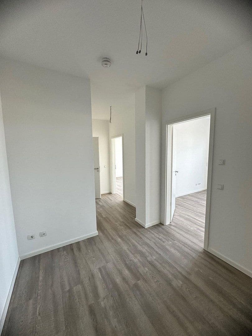 Prenájom bytu 2-izbový 78 m², Regener Straße 65, Berlin, Berlín Prenájom bytu 2-izbový 78 m², Regener Straße 65, Berlin, Berlín