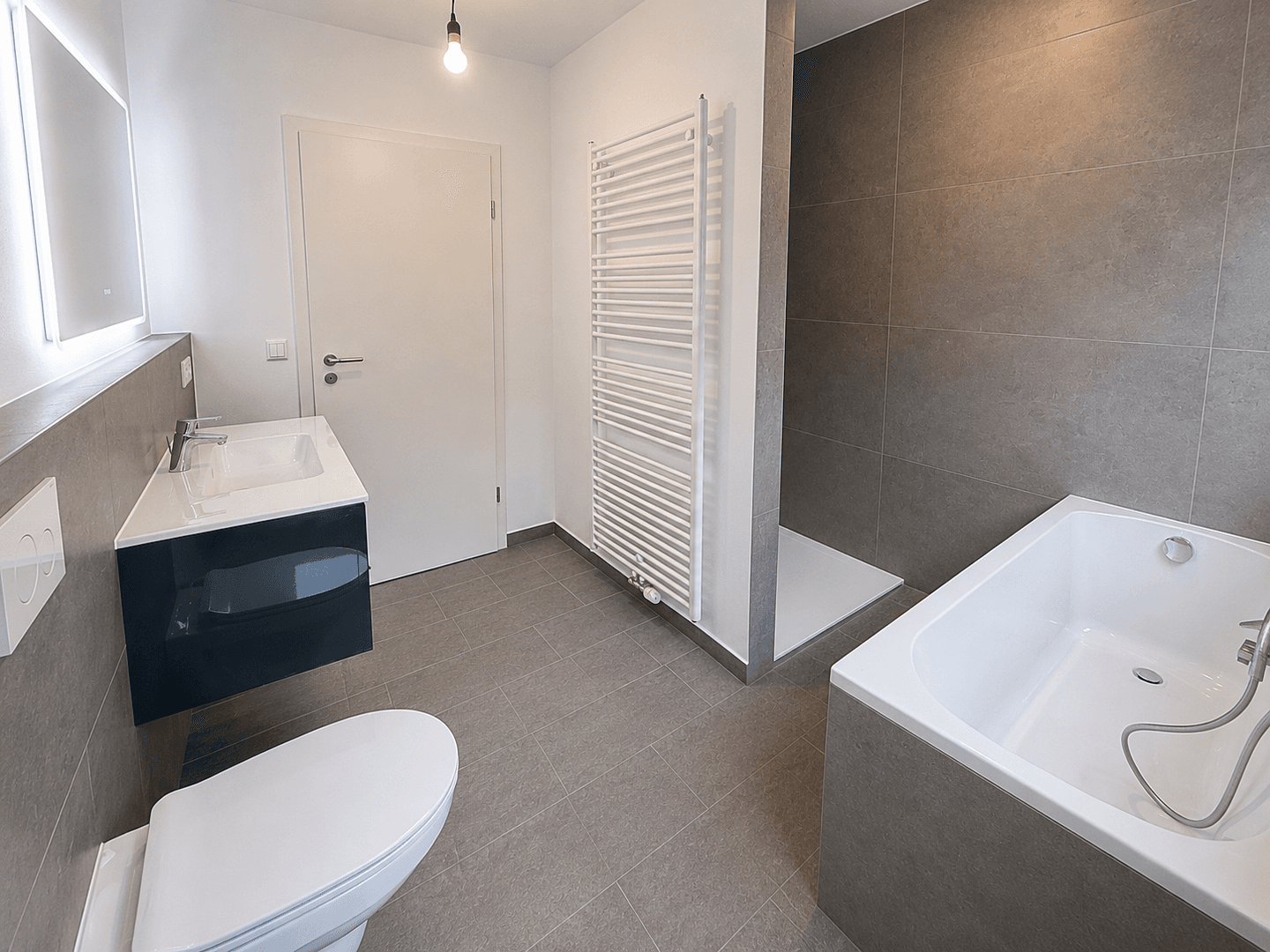 Prenájom bytu 3-izbový 75 m², Reutesteig 3, Radolfzell am Bodensee, Bádensko-Wurttembersko Prenájom bytu 3-izbový 75 m², Reutesteig 3, Radolfzell am Bodensee, Bádensko-Wurttembersko