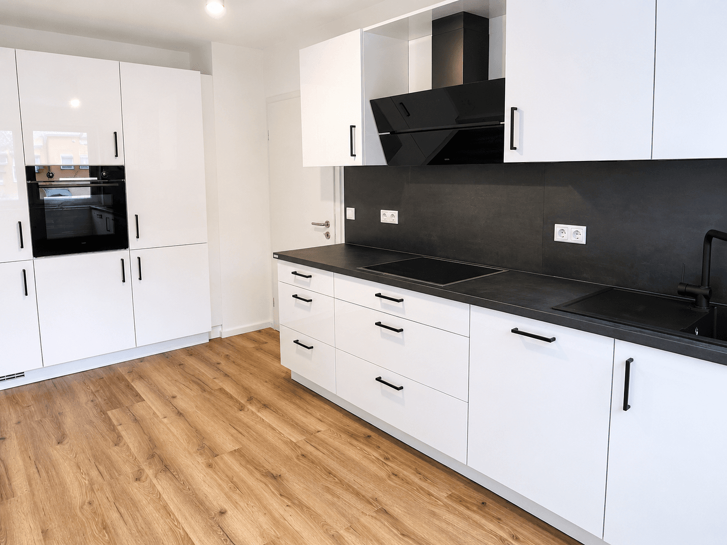 Prenájom bytu 3-izbový 75 m², Reutesteig 3, Radolfzell am Bodensee, Bádensko-Wurttembersko Prenájom bytu 3-izbový 75 m², Reutesteig 3, Radolfzell am Bodensee, Bádensko-Wurttembersko
