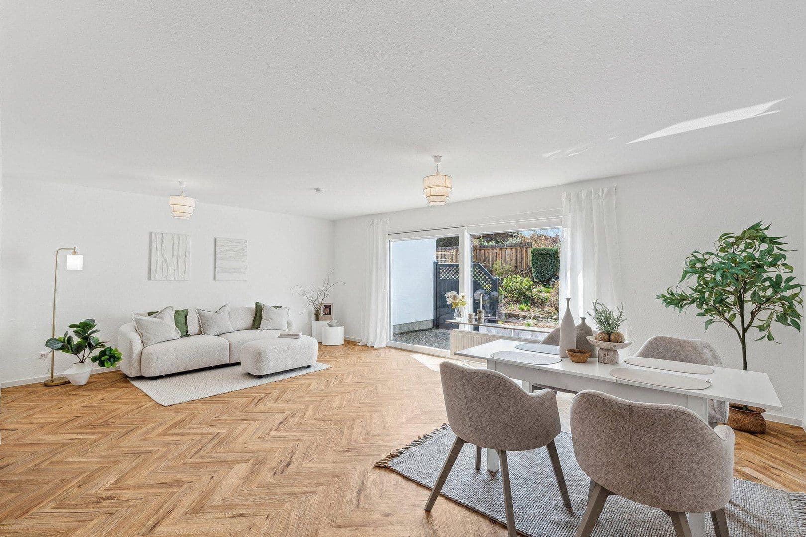 Predaj domu 140 m², pozemek 535 m², Reinheim, Hesensko Predaj domu 140 m², pozemek 535 m², Reinheim, Hesensko
