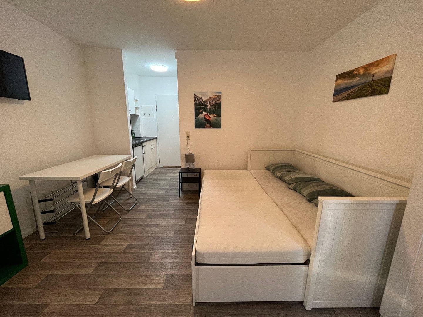 Prenájom bytu 1-izbový 25 m², Neckarauer Strasse 45, Mannheim, Bádensko-Wurttembersko Prenájom bytu 1-izbový 25 m², Neckarauer Strasse 45, Mannheim, Bádensko-Wurttembersko
