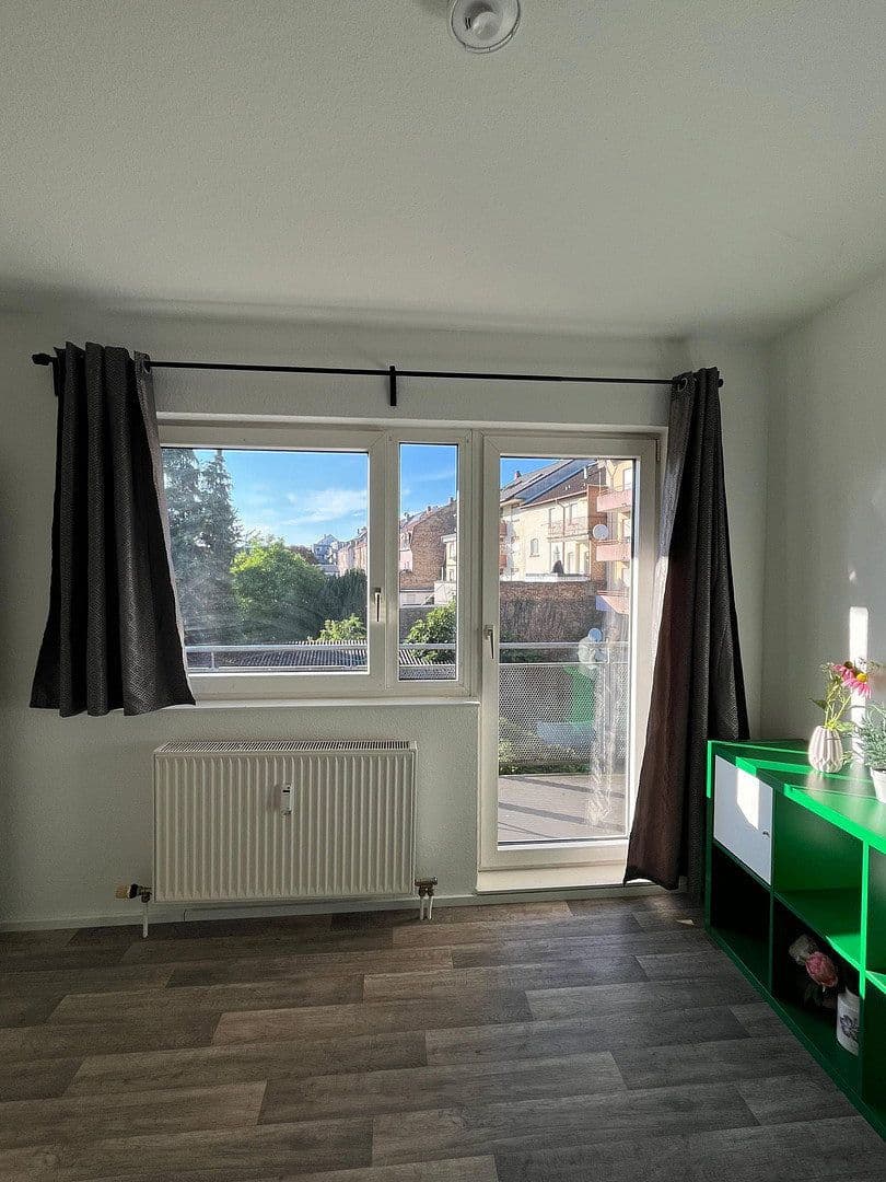 Prenájom bytu 1-izbový 25 m², Neckarauer Strasse 45, Mannheim, Bádensko-Wurttembersko Prenájom bytu 1-izbový 25 m², Neckarauer Strasse 45, Mannheim, Bádensko-Wurttembersko