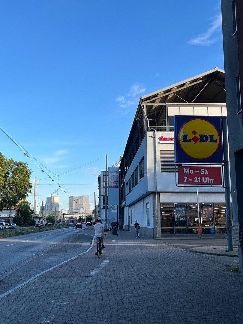 Prenájom bytu 1-izbový 25 m², Neckarauer Strasse 45, Mannheim, Bádensko-Wurttembersko Prenájom bytu 1-izbový 25 m², Neckarauer Strasse 45, Mannheim, Bádensko-Wurttembersko