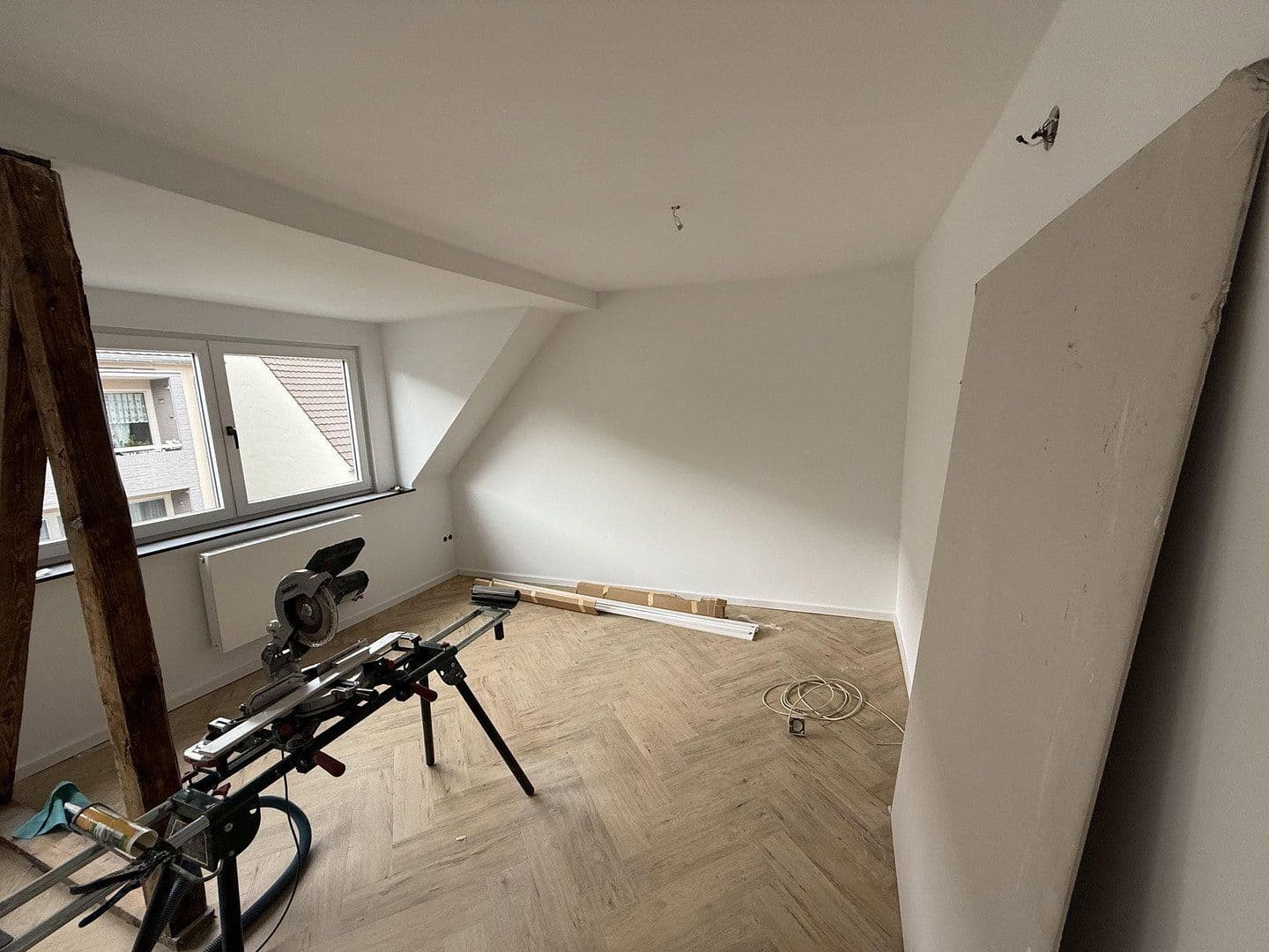 Prenájom bytu 2-izbový 38 m², Köln, Severné Porýnie - Westfálsko Prenájom bytu 2-izbový 38 m², Köln, Severné Porýnie - Westfálsko