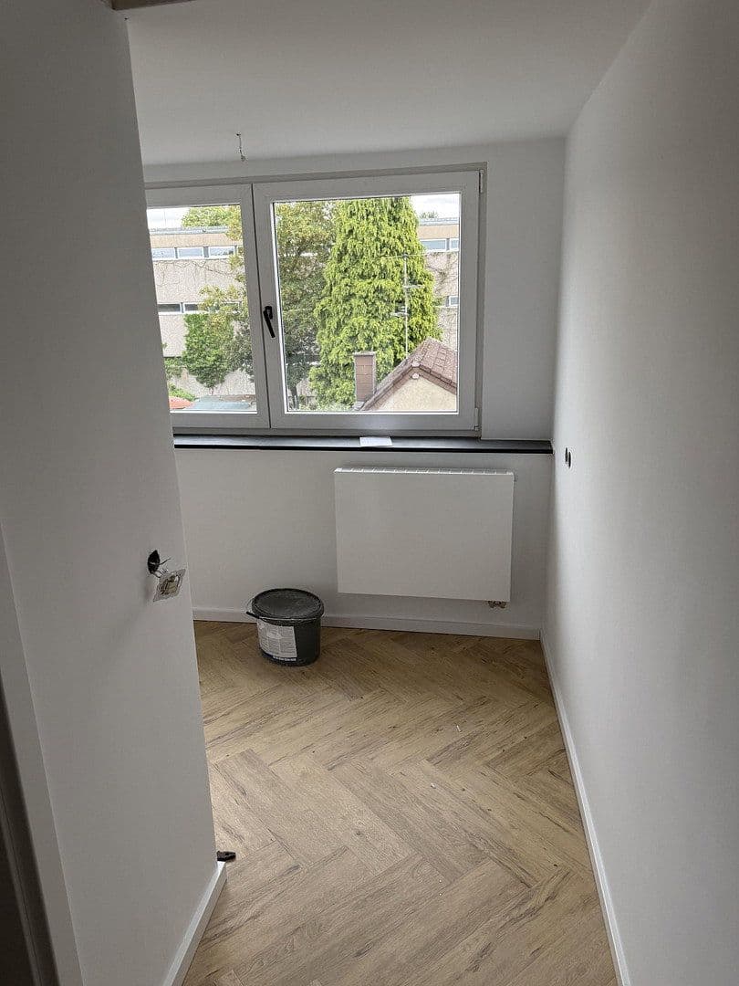 Prenájom bytu 2-izbový 38 m², Köln, Severné Porýnie - Westfálsko Prenájom bytu 2-izbový 38 m², Köln, Severné Porýnie - Westfálsko