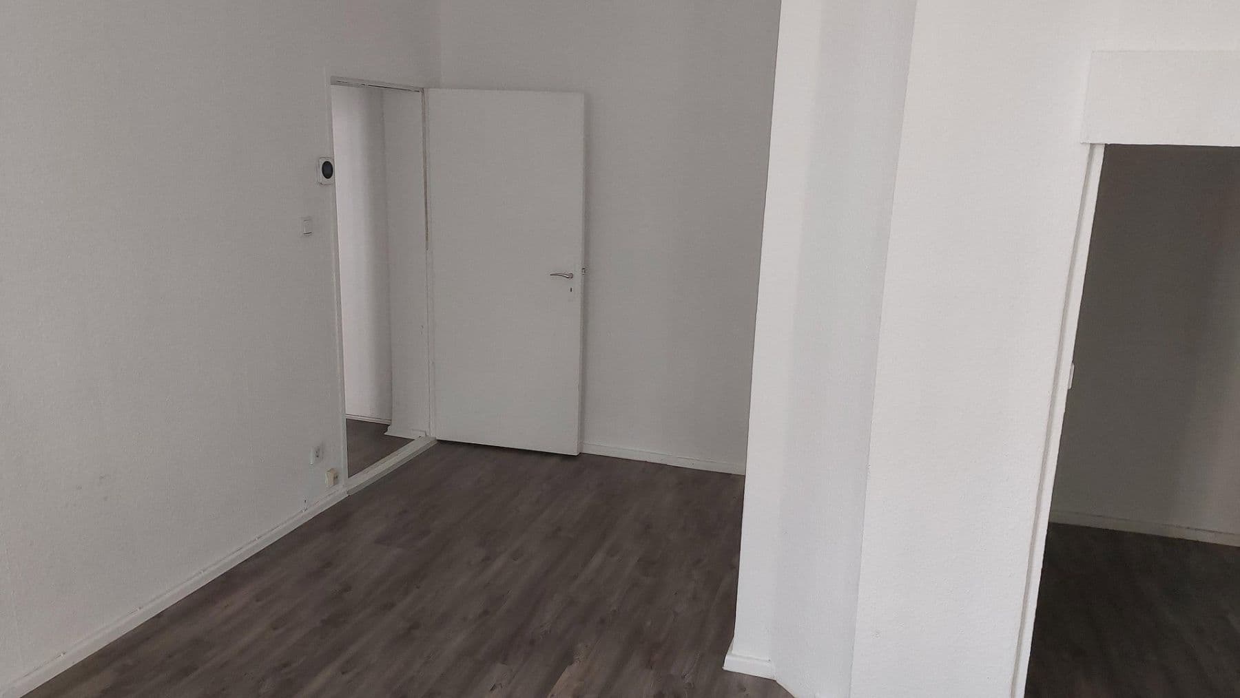 Prenájom bytu 1-izbový 48 m², Mittelstraße 7, Berlin, Berlín Prenájom bytu 1-izbový 48 m², Mittelstraße 7, Berlin, Berlín