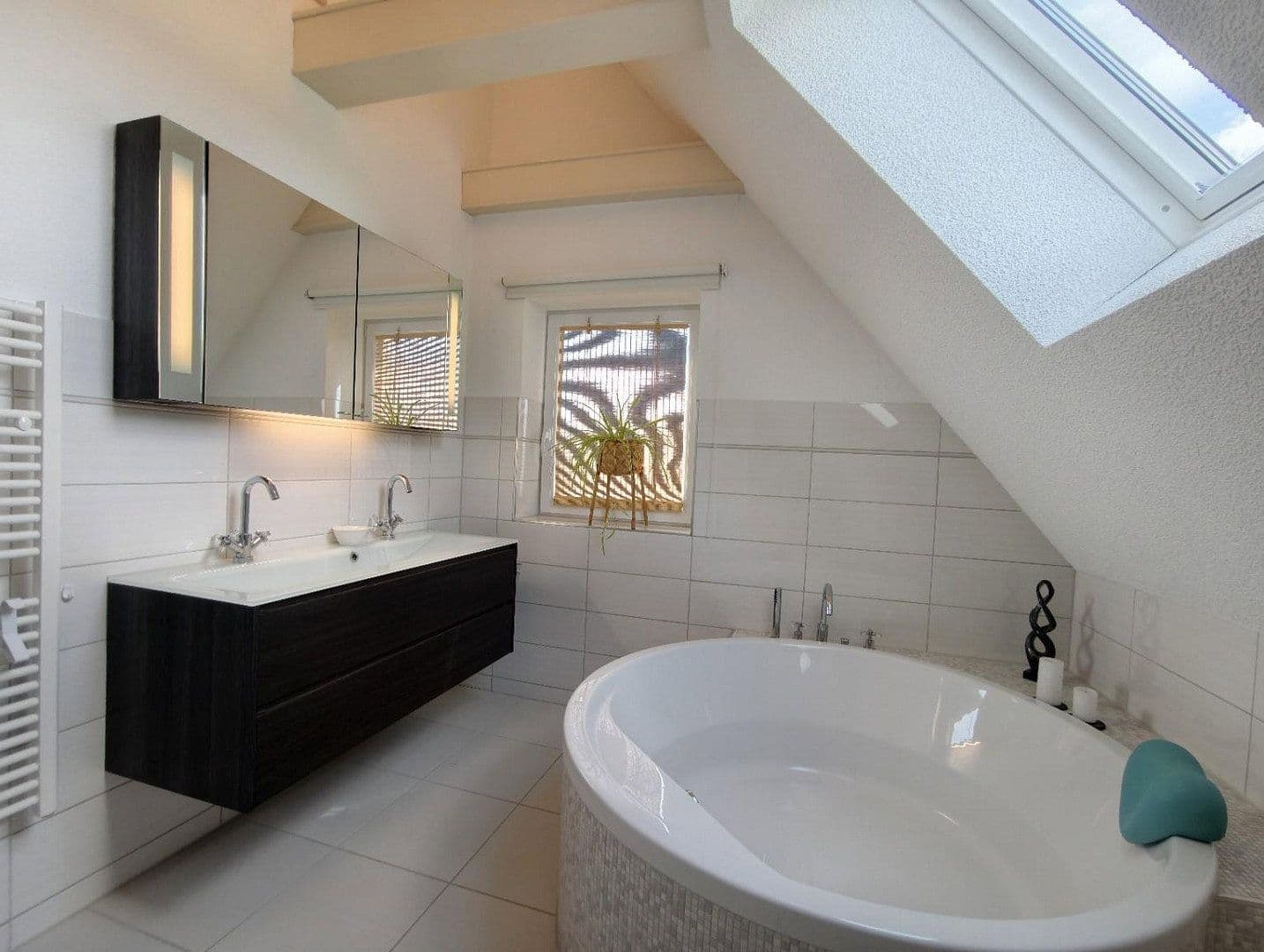 Predaj domu 200 m², pozemek 1.194 m², Kummerow, Meklenbursko-Predpomoransko Predaj domu 200 m², pozemek 1.194 m², Kummerow, Meklenbursko-Predpomoransko