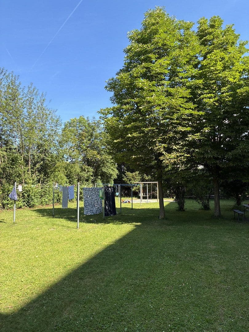 Prenájom bytu 2-izbový 44 m², Leipartstraße 14, München, Bavorsko Prenájom bytu 2-izbový 44 m², Leipartstraße 14, München, Bavorsko