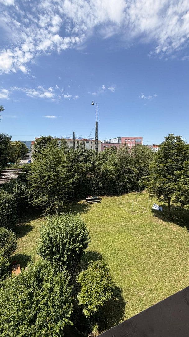 Prenájom bytu 2-izbový 44 m², Leipartstraße 14, München, Bavorsko Prenájom bytu 2-izbový 44 m², Leipartstraße 14, München, Bavorsko
