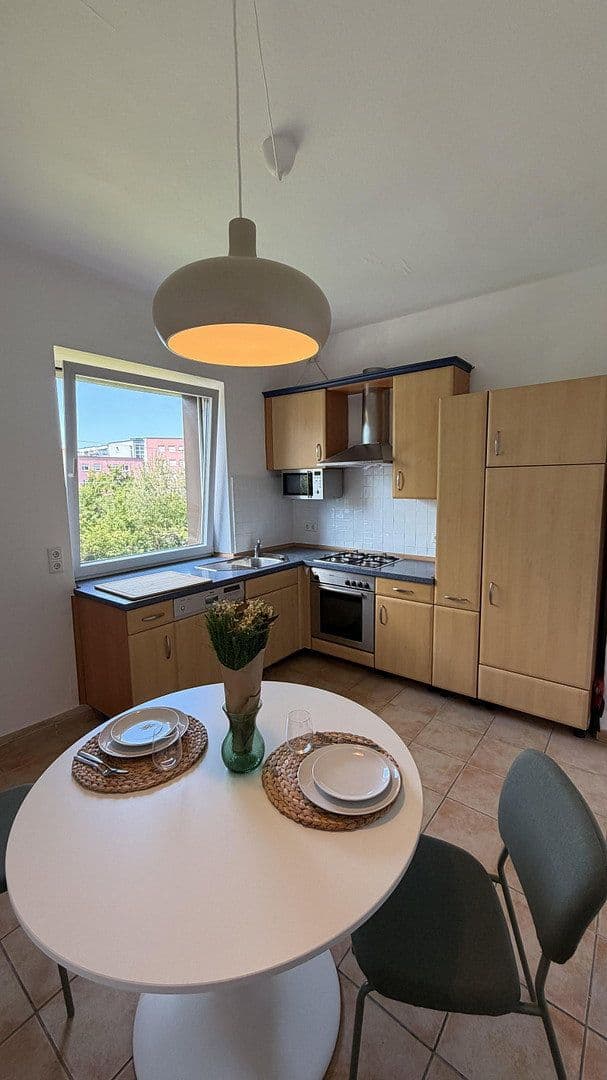 Prenájom bytu 2-izbový 44 m², Leipartstraße 14, München, Bavorsko Prenájom bytu 2-izbový 44 m², Leipartstraße 14, München, Bavorsko