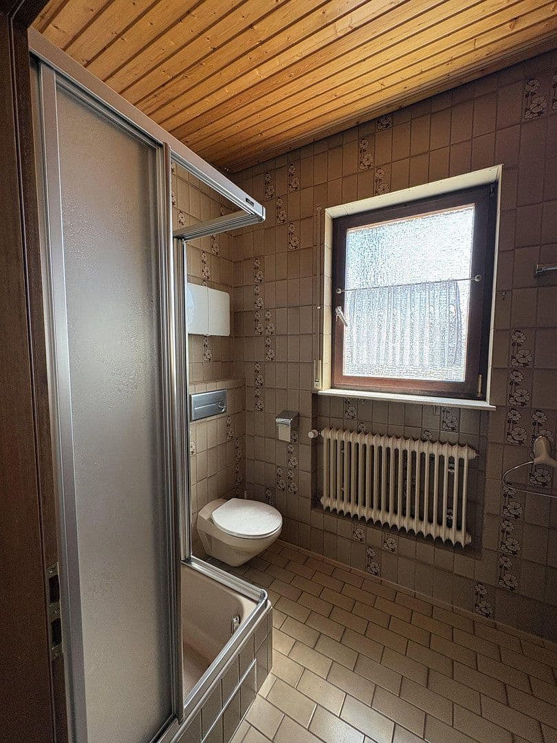 Predaj domu 166 m², pozemek 331 m², Goldäckerstraße, Leonberg, Bádensko-Wurttembersko Predaj domu 166 m², pozemek 331 m², Goldäckerstraße, Leonberg, Bádensko-Wurttembersko