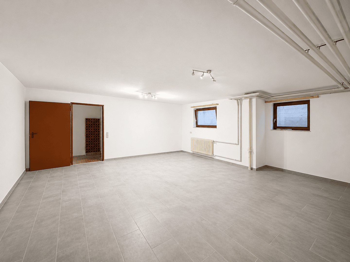 Predaj domu 166 m², pozemek 331 m², Goldäckerstraße, Leonberg, Bádensko-Wurttembersko Predaj domu 166 m², pozemek 331 m², Goldäckerstraße, Leonberg, Bádensko-Wurttembersko