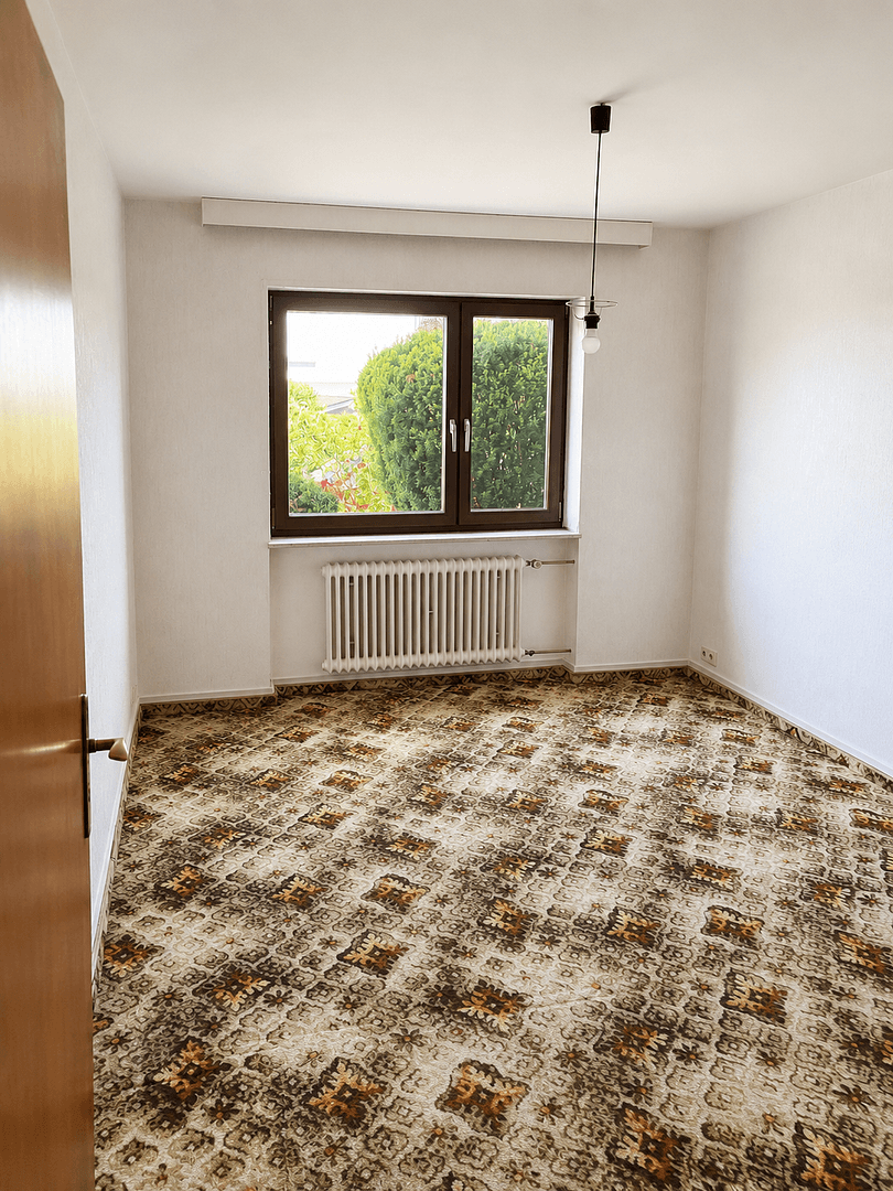 Predaj domu 166 m², pozemek 331 m², Goldäckerstraße, Leonberg, Bádensko-Wurttembersko Predaj domu 166 m², pozemek 331 m², Goldäckerstraße, Leonberg, Bádensko-Wurttembersko
