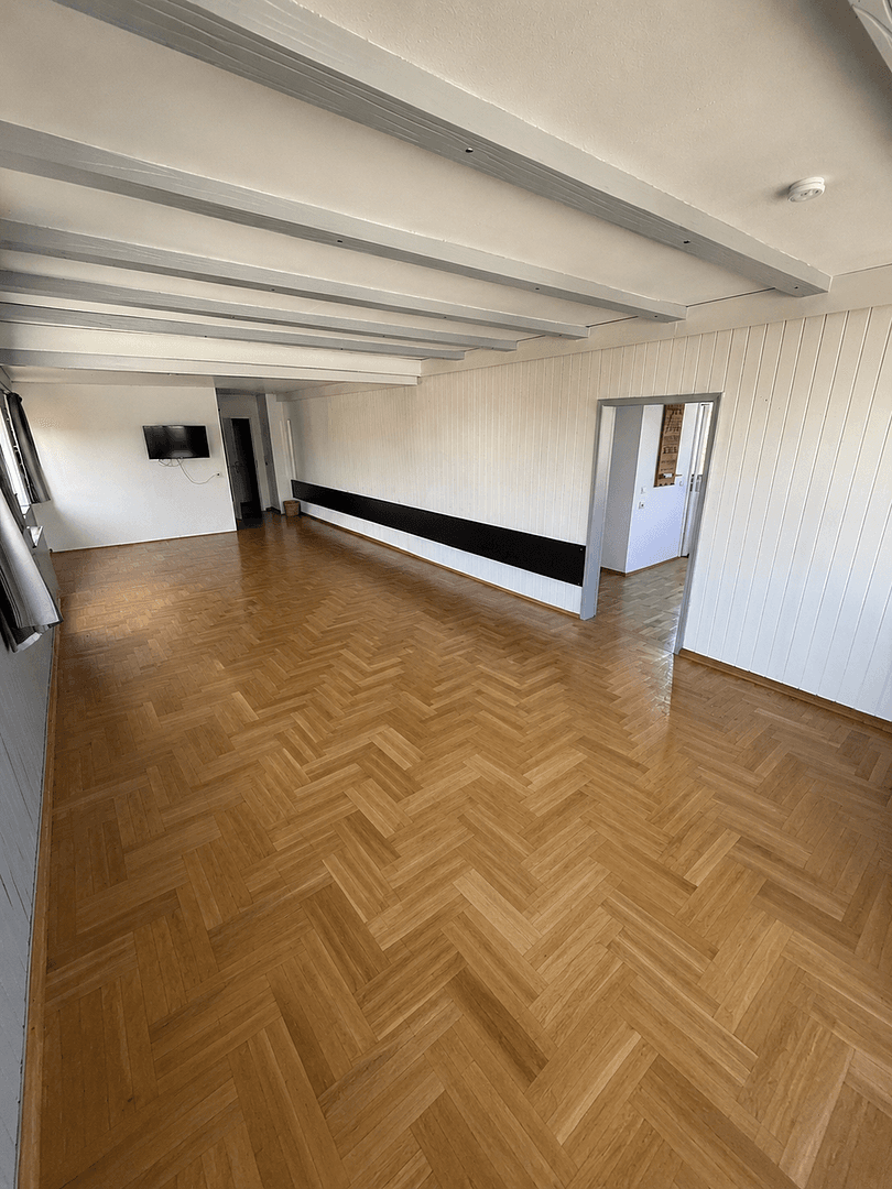 Prenájom bytu 2-izbový 78 m², Ettlingen, Bádensko-Wurttembersko Prenájom bytu 2-izbový 78 m², Ettlingen, Bádensko-Wurttembersko