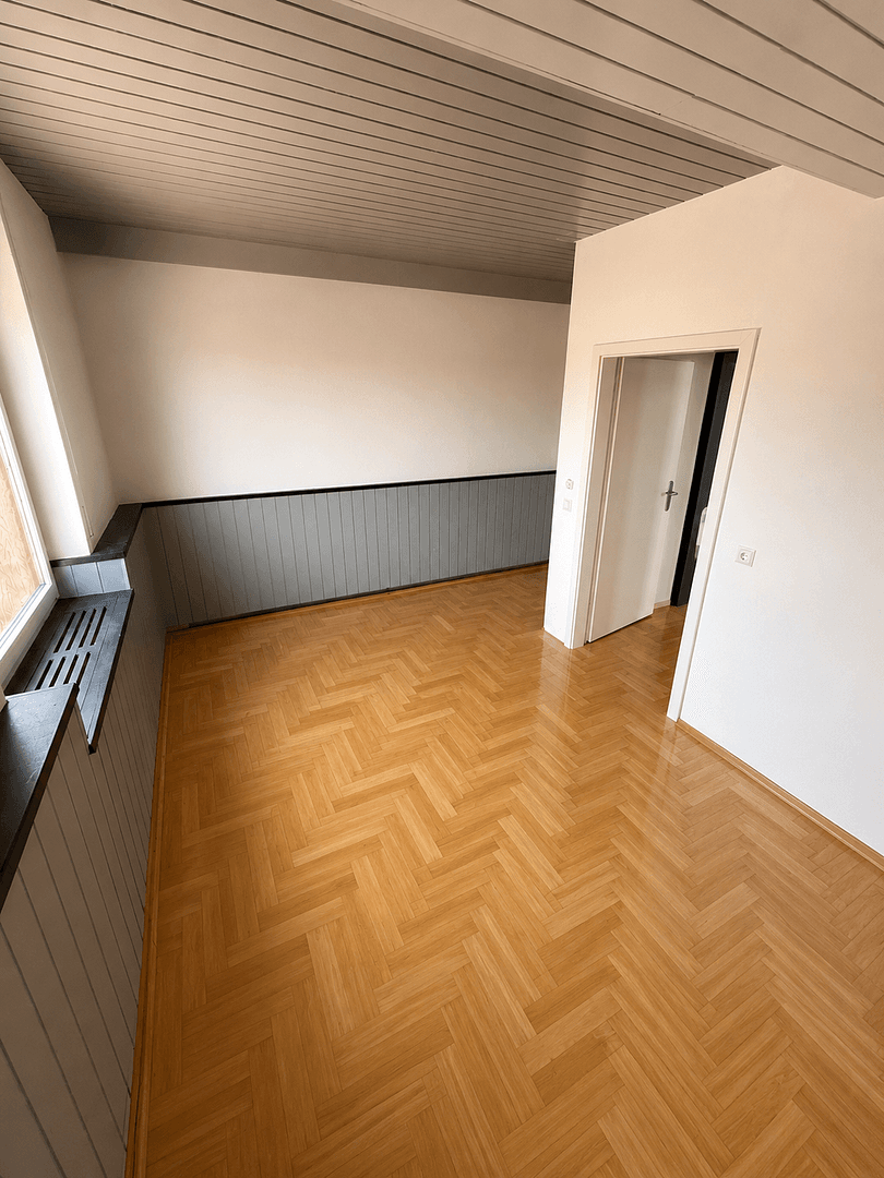 Prenájom bytu 2-izbový 78 m², Ettlingen, Bádensko-Wurttembersko Prenájom bytu 2-izbový 78 m², Ettlingen, Bádensko-Wurttembersko