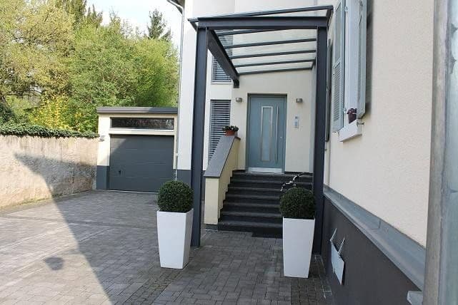 Prenájom bytu 4-izbový 174 m², Bensheim, Hesensko Prenájom bytu 4-izbový 174 m², Bensheim, Hesensko