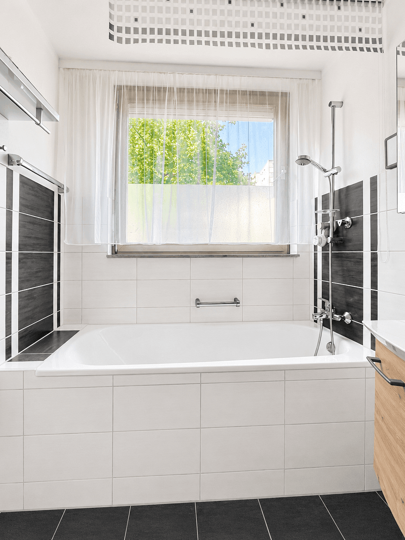 Predaj bytu 4-izbový 96 m², Bamberger Straße 64 F, Bayreuth, Bavorsko Predaj bytu 4-izbový 96 m², Bamberger Straße 64 F, Bayreuth, Bavorsko