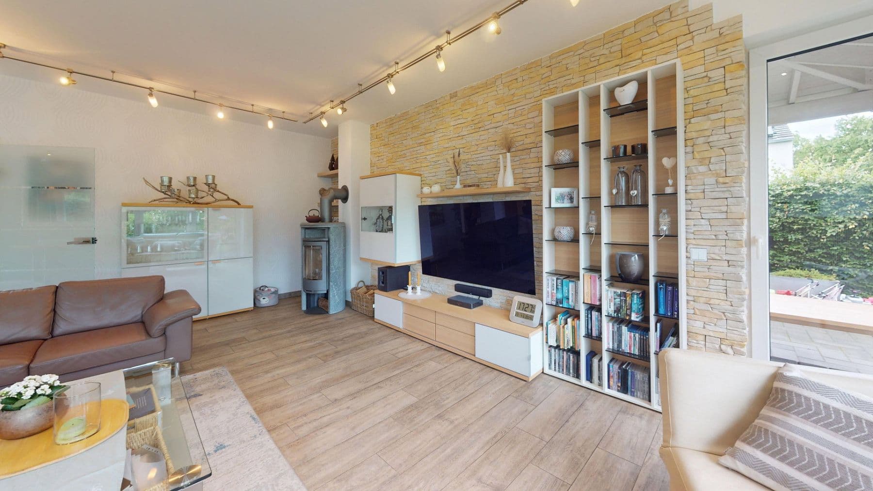 Predaj domu 220 m², pozemek 766 m², Roetgen, Severné Porýnie - Westfálsko Predaj domu 220 m², pozemek 766 m², Roetgen, Severné Porýnie - Westfálsko