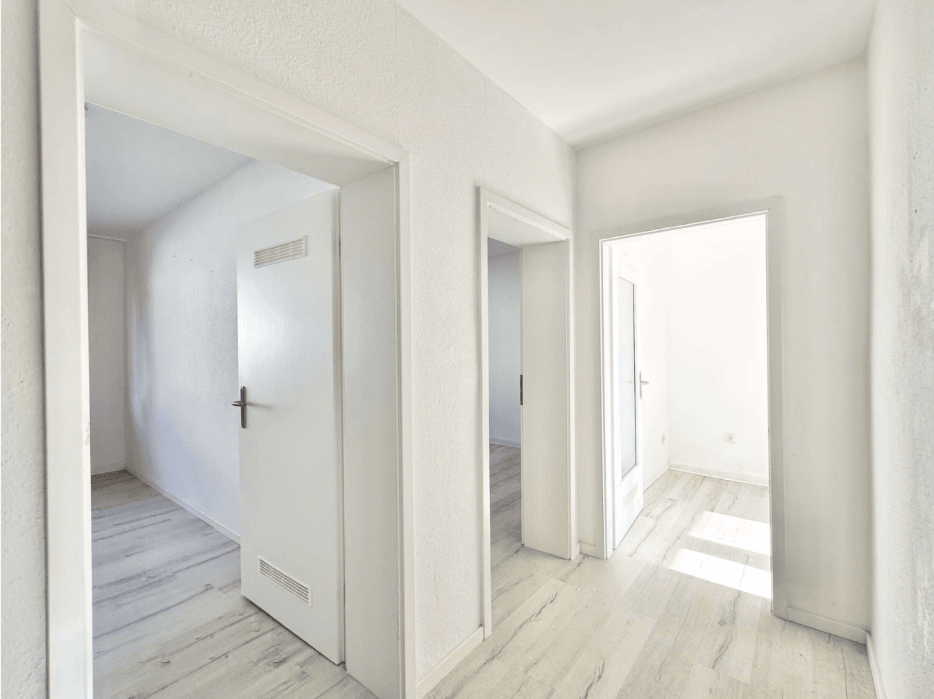 Predaj bytu 3-izbový 85 m², Köln, Severné Porýnie - Westfálsko Predaj bytu 3-izbový 85 m², Köln, Severné Porýnie - Westfálsko