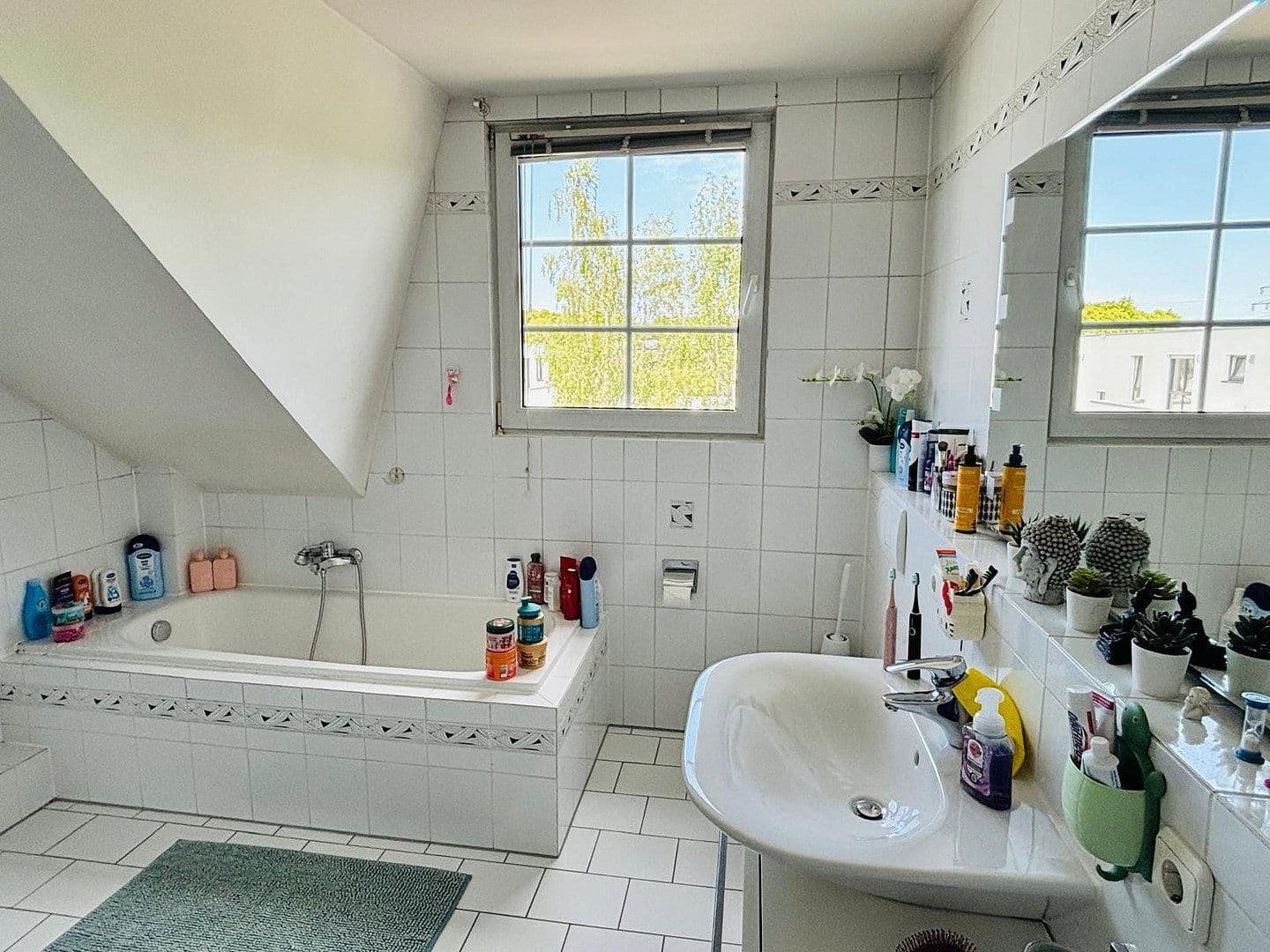 Predaj domu 173 m², pozemek 388 m², Aachen, Severné Porýnie - Westfálsko Predaj domu 173 m², pozemek 388 m², Aachen, Severné Porýnie - Westfálsko