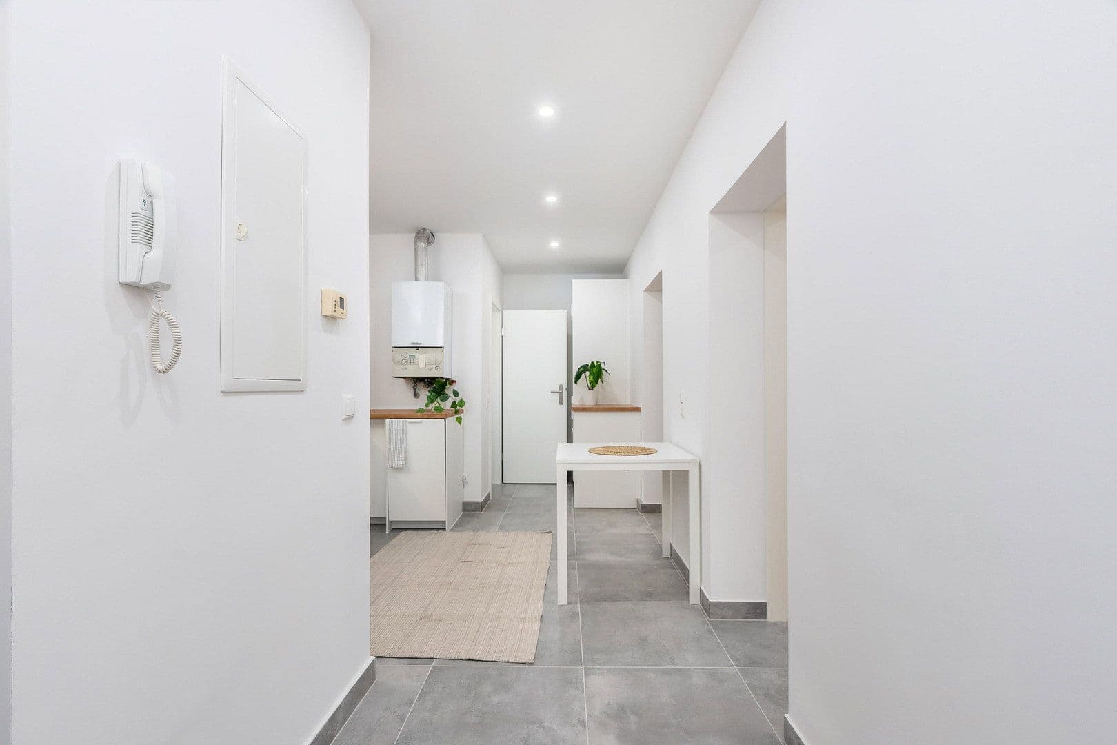 Predaj bytu 4-izbový 70 m², Köln, Severné Porýnie - Westfálsko Predaj bytu 4-izbový 70 m², Köln, Severné Porýnie - Westfálsko