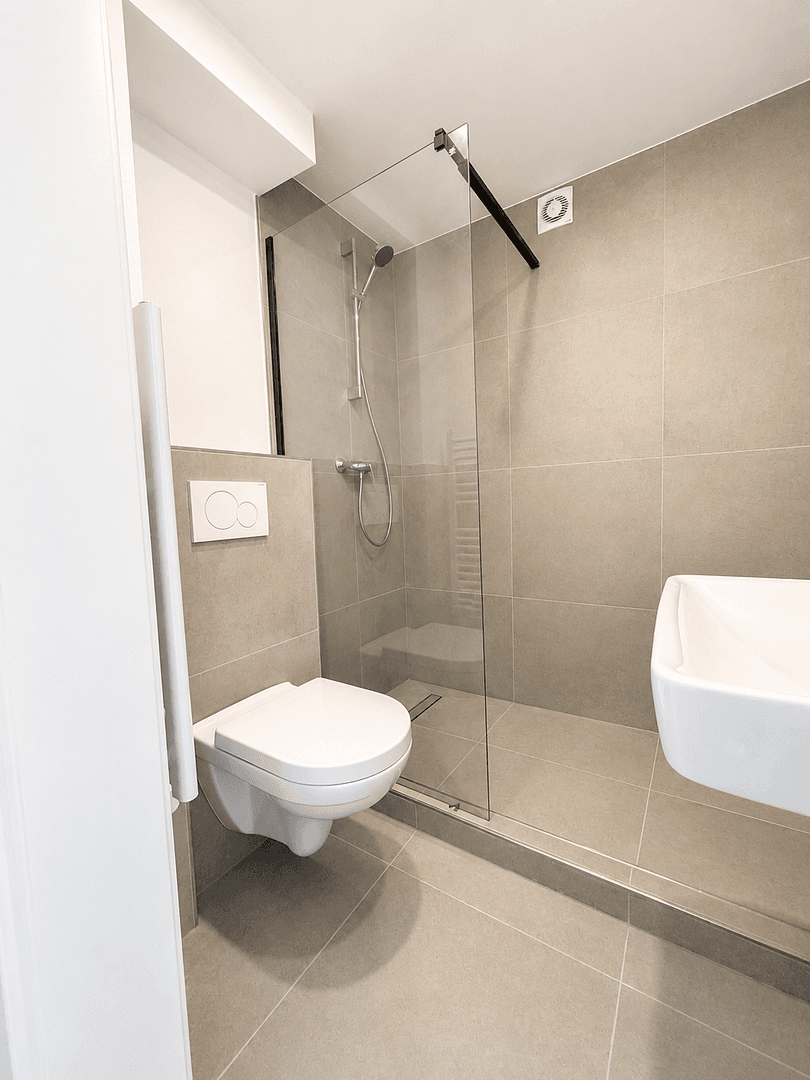 Predaj bytu 3-izbový 64 m², Köln, Severné Porýnie - Westfálsko Predaj bytu 3-izbový 64 m², Köln, Severné Porýnie - Westfálsko