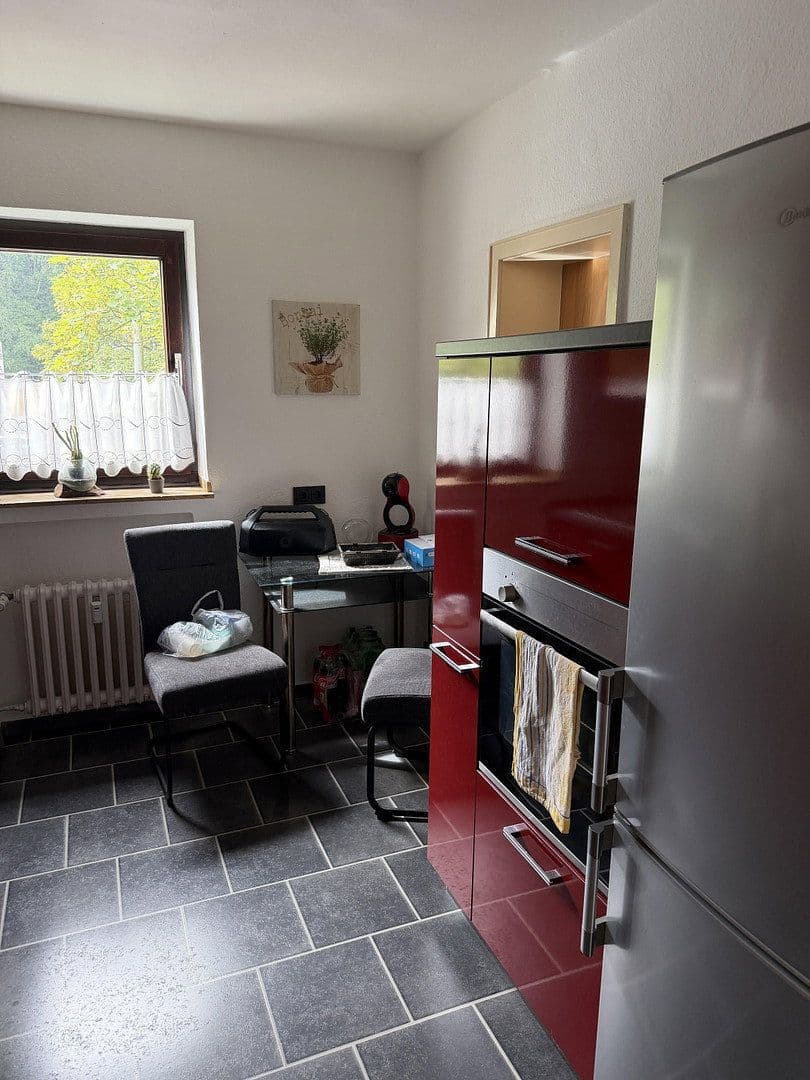 Prenájom bytu 3-izbový 80 m², Teutoburgerstr. 121, Oberhausen, Severné Porýnie - Westfálsko Prenájom bytu 3-izbový 80 m², Teutoburgerstr. 121, Oberhausen, Severné Porýnie - Westfálsko