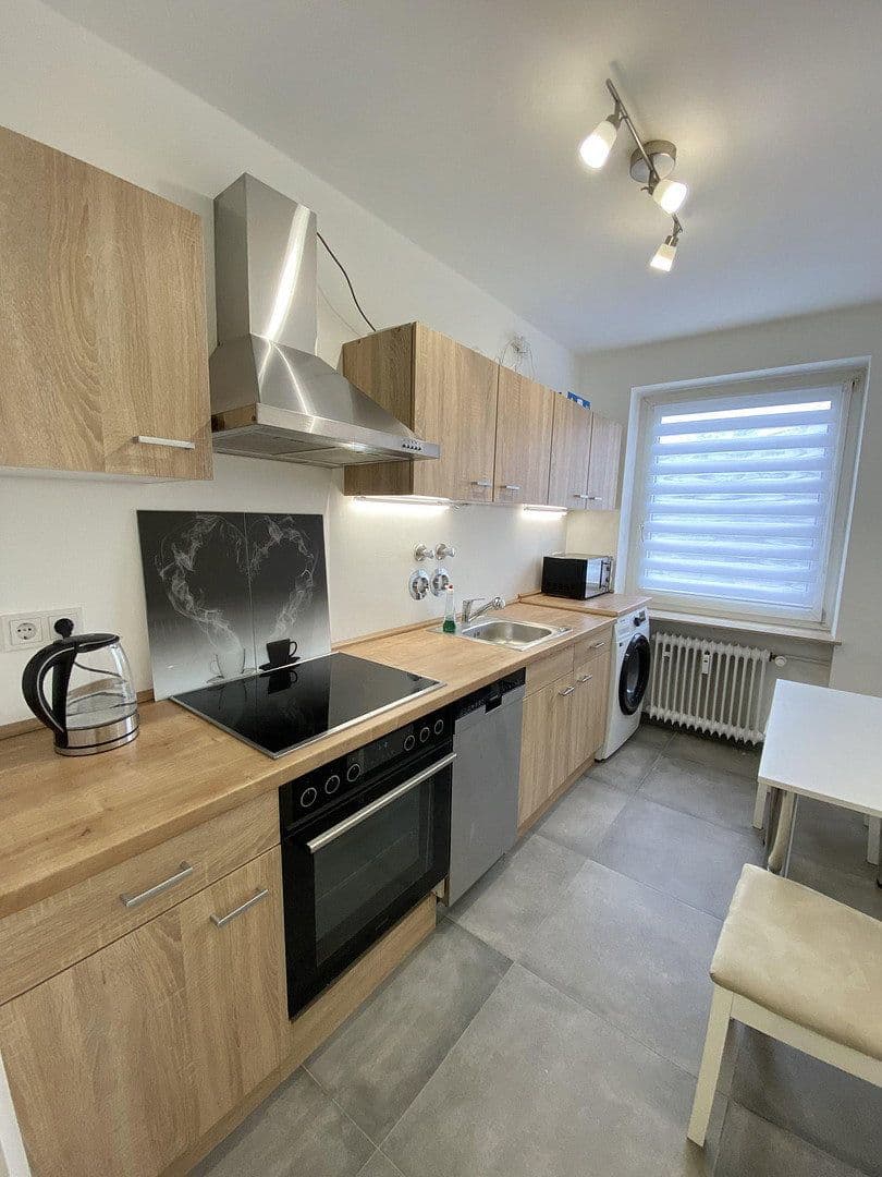 Prenájom bytu 1-izbový 70 m², Nietzschestr, München, Bavorsko Prenájom bytu 1-izbový 70 m², Nietzschestr, München, Bavorsko