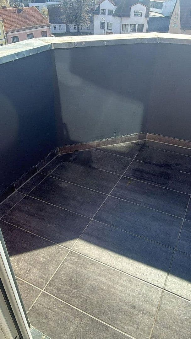 Prenájom bytu 2-izbový 56 m², Rudolf-Breitscheid-Str. 16, Luckenwalde, Brandenbursko Prenájom bytu 2-izbový 56 m², Rudolf-Breitscheid-Str. 16, Luckenwalde, Brandenbursko