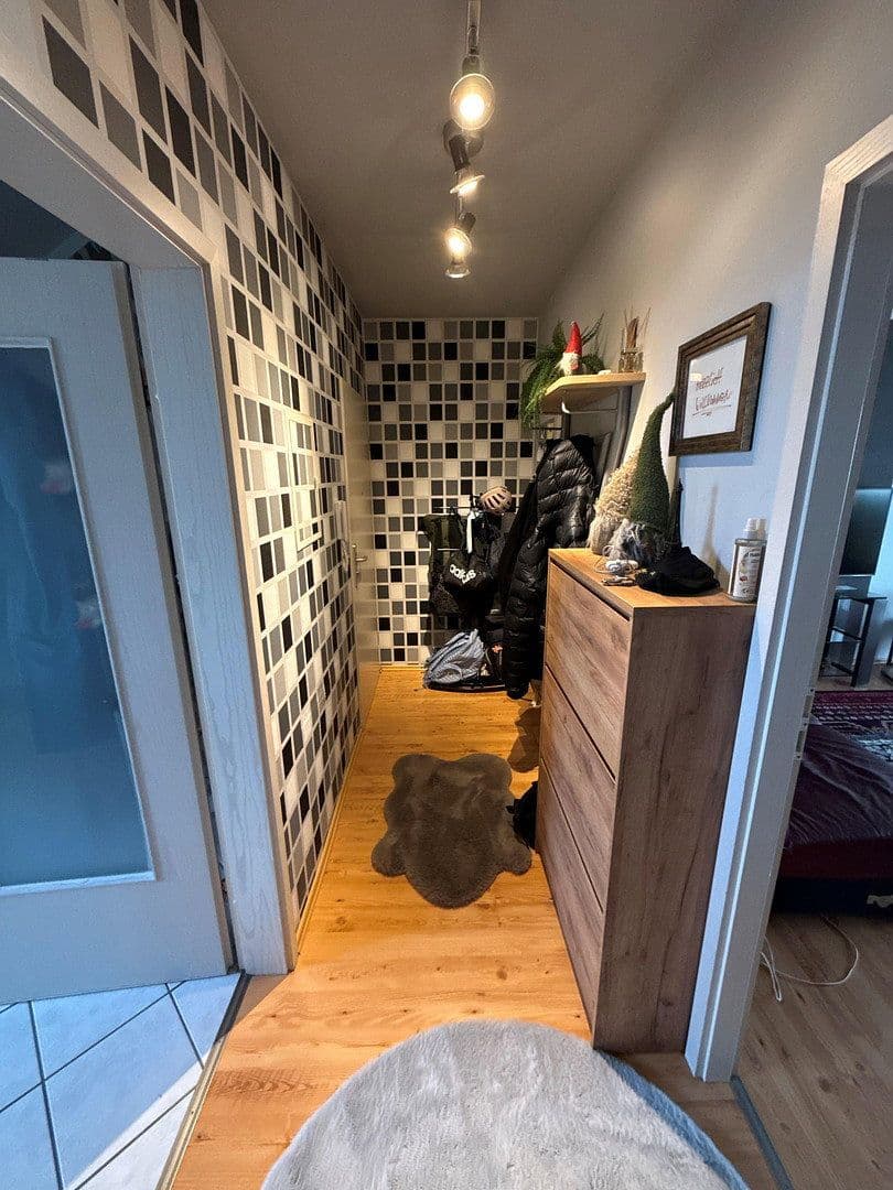 Prenájom bytu 2-izbový 56 m², Rudolf-Breitscheid-Str. 16, Luckenwalde, Brandenbursko Prenájom bytu 2-izbový 56 m², Rudolf-Breitscheid-Str. 16, Luckenwalde, Brandenbursko