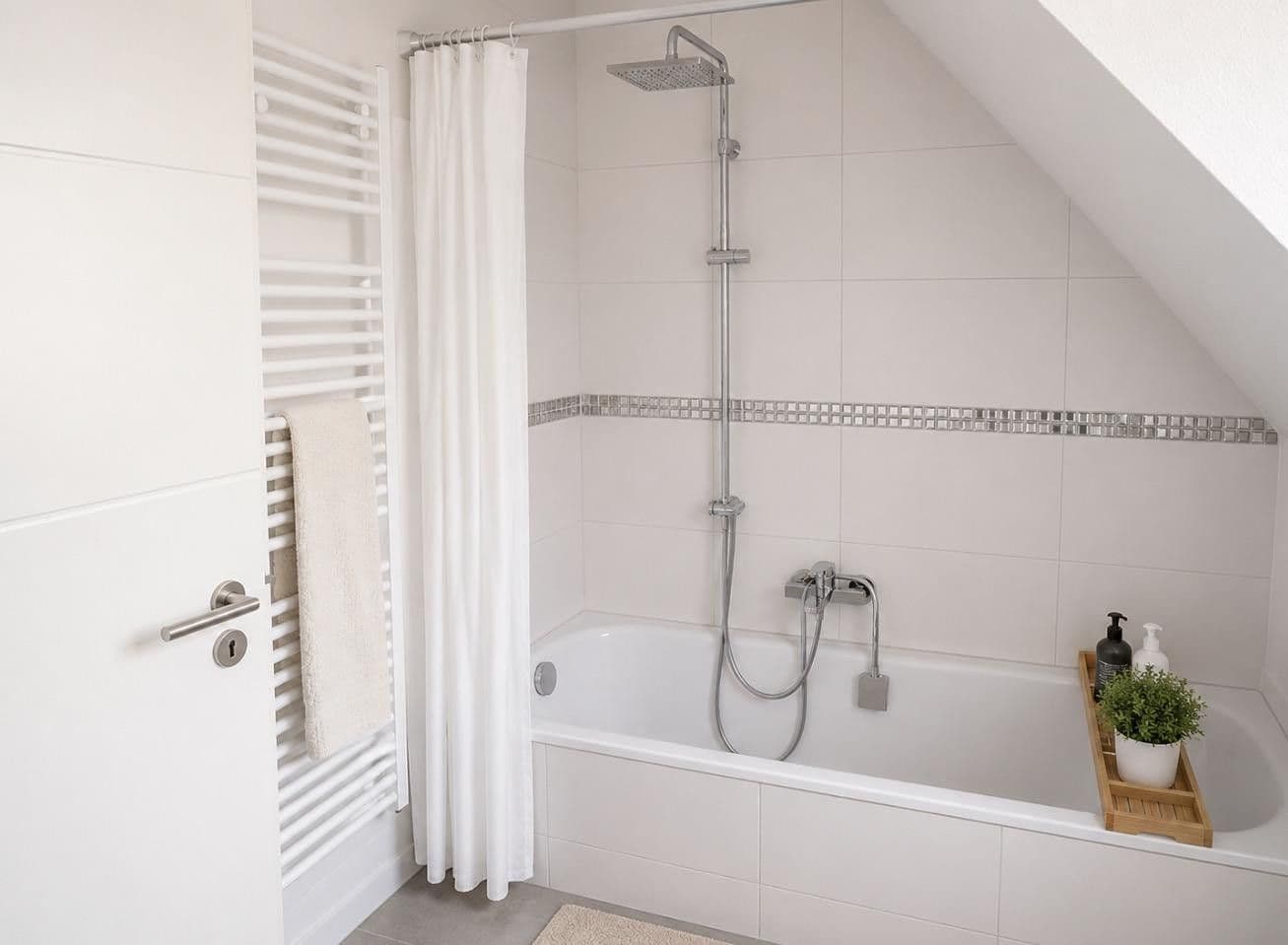Predaj domu 95 m², pozemek 187 m², Haimhausen, Bavorsko Predaj domu 95 m², pozemek 187 m², Haimhausen, Bavorsko