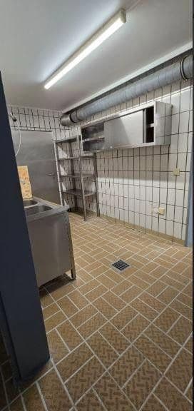 Prenájom nebytového priestoru 140 m², Baden-Baden, Bádensko-Wurttembersko Prenájom nebytového priestoru 140 m², Baden-Baden, Bádensko-Wurttembersko