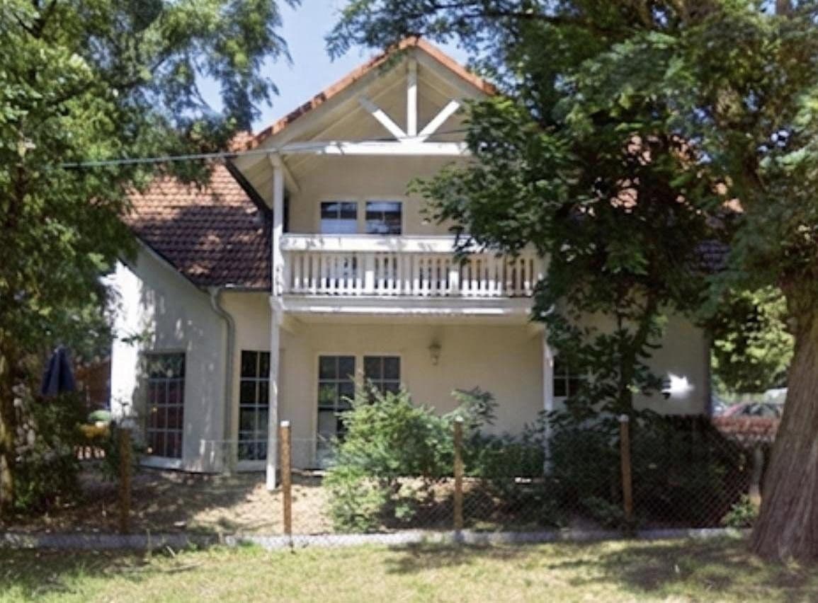 Predaj domu 175 m², pozemek 443 m², Altlandsberg, Brandenbursko Predaj domu 175 m², pozemek 443 m², Altlandsberg, Brandenbursko