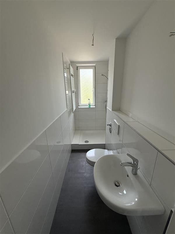 Prenájom bytu 1-izbový 43 m², Neuendorfer Str. 99, Berlin, Berlín Prenájom bytu 1-izbový 43 m², Neuendorfer Str. 99, Berlin, Berlín