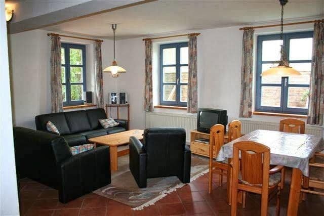 Predaj nebytového priestoru 6.000 m², Poggenhof 25, Schaprode, Meklenbursko-Predpomoransko Predaj nebytového priestoru 6.000 m², Poggenhof 25, Schaprode, Meklenbursko-Predpomoransko