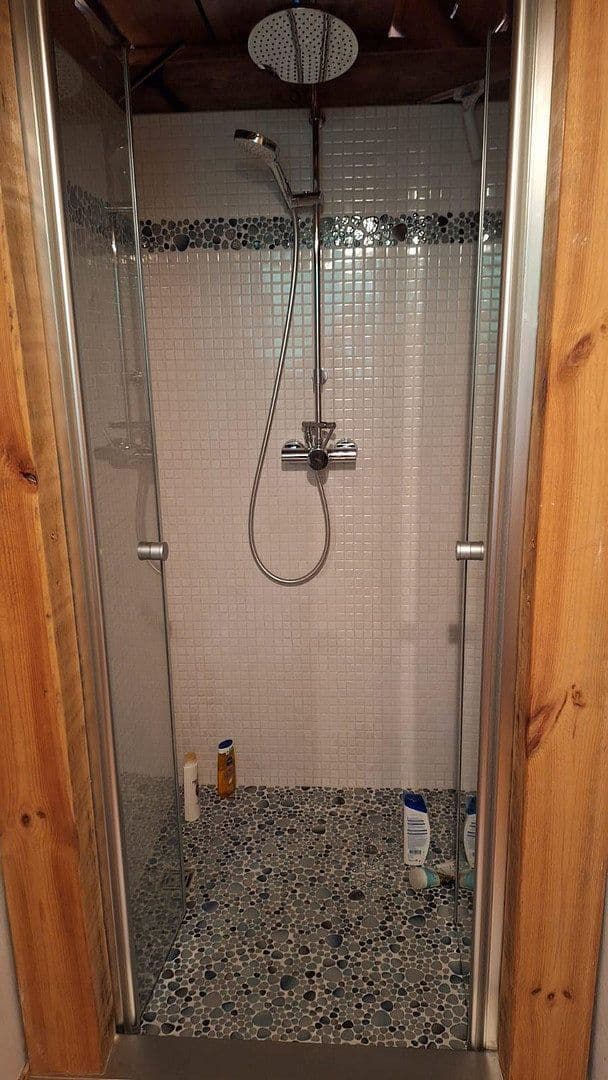 Predaj domu 45 m², pozemek 171 m², Röbel/Müritz, Meklenbursko-Predpomoransko Predaj domu 45 m², pozemek 171 m², Röbel/Müritz, Meklenbursko-Predpomoransko
