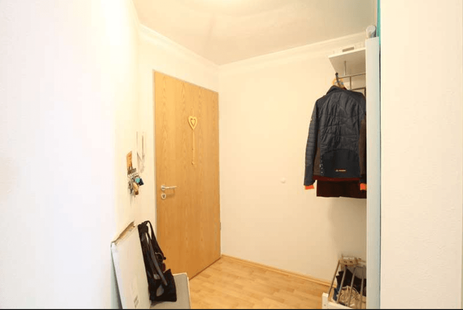 Prenájom bytu 2-izbový 58 m², Germering, Bavorsko Prenájom bytu 2-izbový 58 m², Germering, Bavorsko