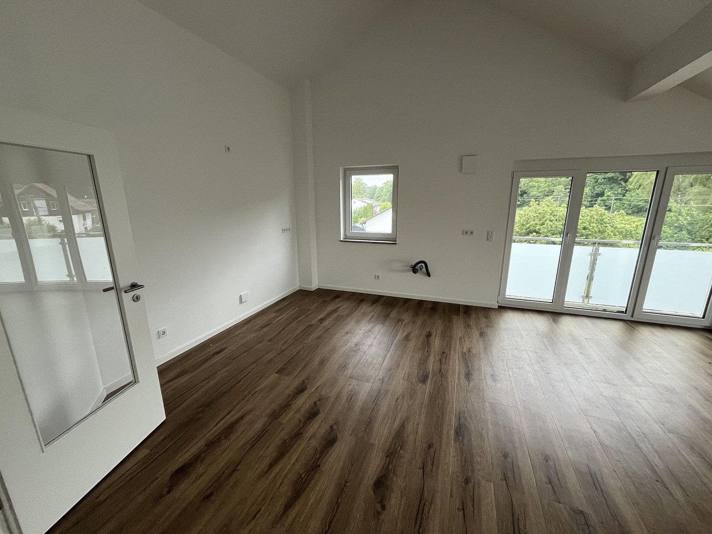Prenájom bytu 3-izbový 93 m², Graf-Seinsheim-Straße 5, Grünbach (Bockhorn), Bavorsko Prenájom bytu 3-izbový 93 m², Graf-Seinsheim-Straße 5, Grünbach (Bockhorn), Bavorsko