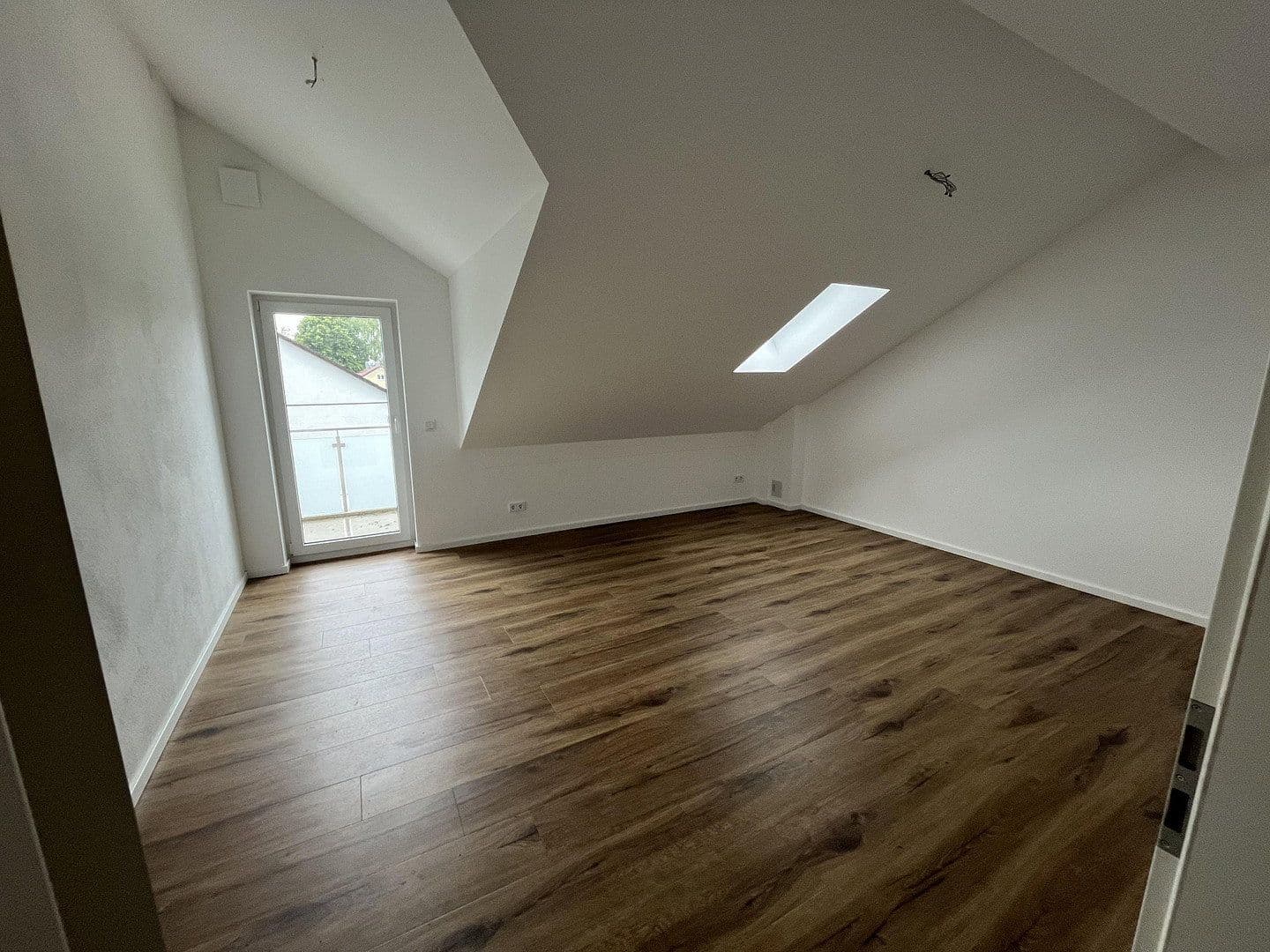 Prenájom bytu 3-izbový 93 m², Graf-Seinsheim-Straße 5, Grünbach (Bockhorn), Bavorsko Prenájom bytu 3-izbový 93 m², Graf-Seinsheim-Straße 5, Grünbach (Bockhorn), Bavorsko