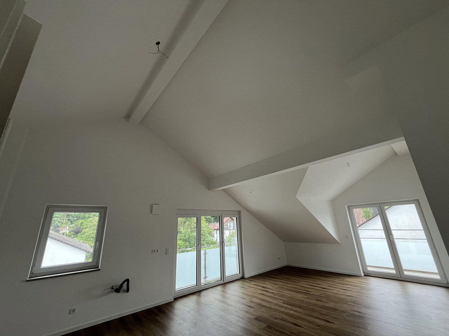 Prenájom bytu 3-izbový 93 m², Graf-Seinsheim-Straße 5, Grünbach (Bockhorn), Bavorsko Prenájom bytu 3-izbový 93 m², Graf-Seinsheim-Straße 5, Grünbach (Bockhorn), Bavorsko