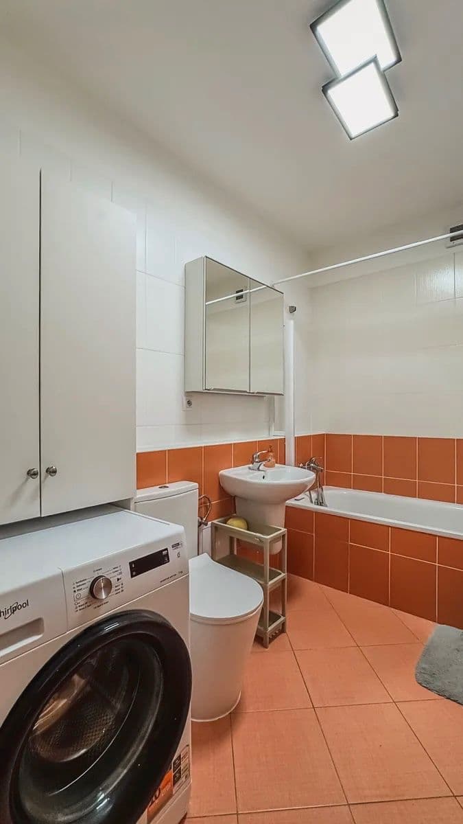 Prenájom bytu 2-izbový 53 m², Pod Harfou, Praha, Praha Prenájom bytu 2-izbový 53 m², Pod Harfou, Praha, Praha