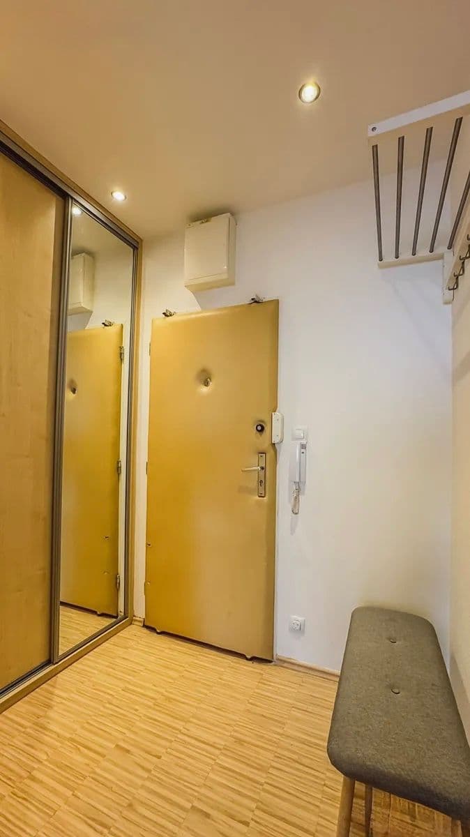 Prenájom bytu 2-izbový 53 m², Pod Harfou, Praha, Praha Prenájom bytu 2-izbový 53 m², Pod Harfou, Praha, Praha