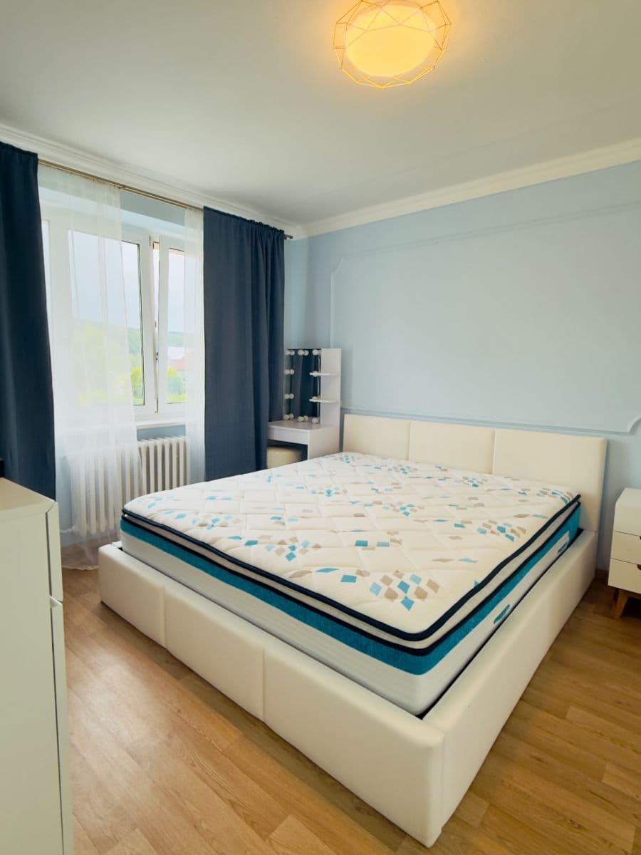 Predaj bytu 2-izbový 65 m², Lipová, Karlovy Vary, Karlovarský kraj Predaj bytu 2-izbový 65 m², Lipová, Karlovy Vary, Karlovarský kraj