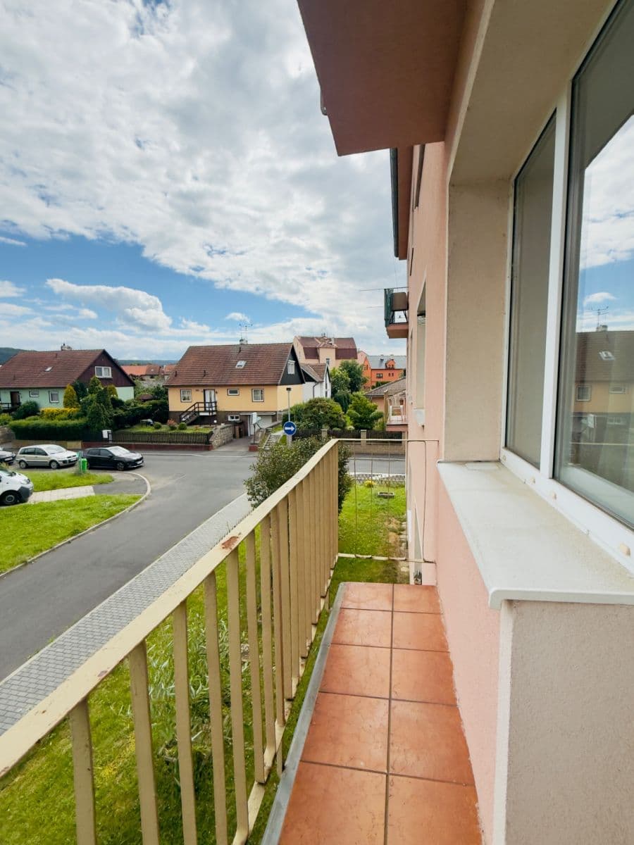Predaj bytu 2-izbový 65 m², Lipová, Karlovy Vary, Karlovarský kraj Predaj bytu 2-izbový 65 m², Lipová, Karlovy Vary, Karlovarský kraj