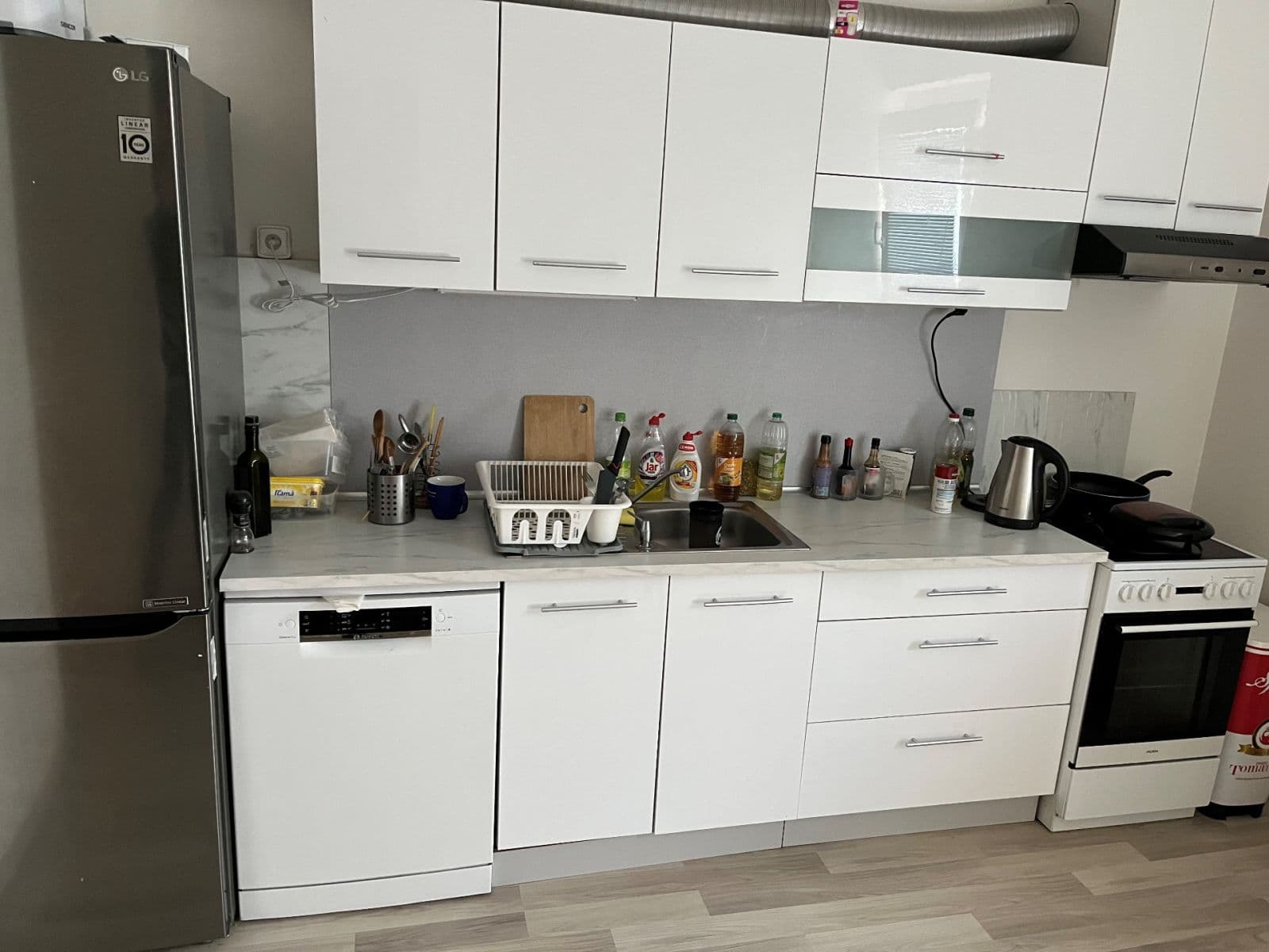 Prenájom bytu 3-izbový 78 m², Saarinenova, Praha, Praha Prenájom bytu 3-izbový 78 m², Saarinenova, Praha, Praha