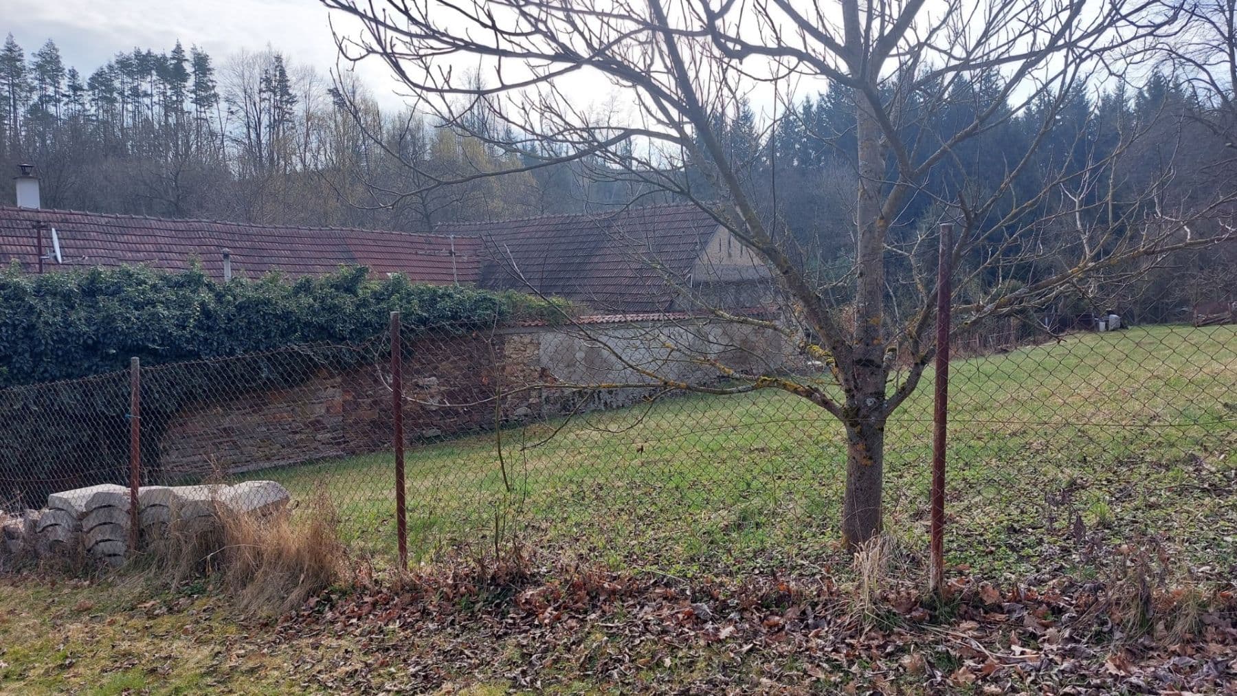Predaj pozemku 438 m², Senožaty, Kraj Vysočina Predaj pozemku 438 m², Senožaty, Kraj Vysočina